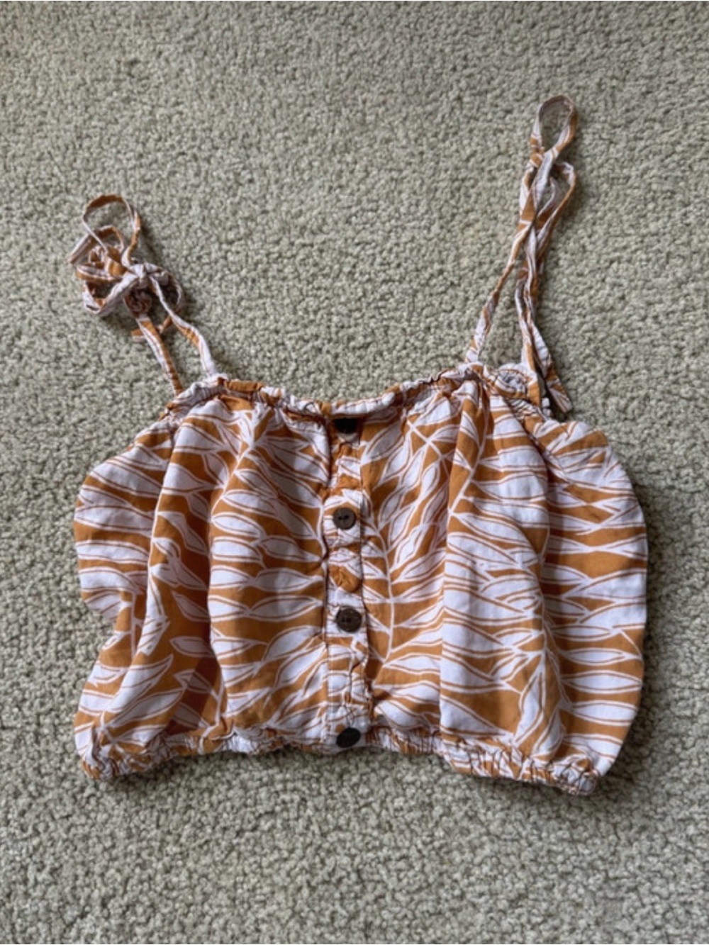 Valia Mustard and White Leaf-Print Button Crop Top